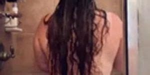 Isabella Playing In The Shower Porn Videos