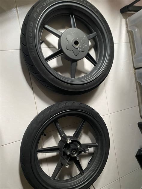 Aerox V V Rcb Sp Rims With Maxxis Tyres Motorcycles Motorcycle