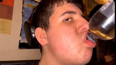 Hot Mama R Jasontheweenie