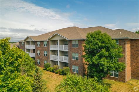 Rosewood Place Senior Apartments Apartments In Lenexa Ks