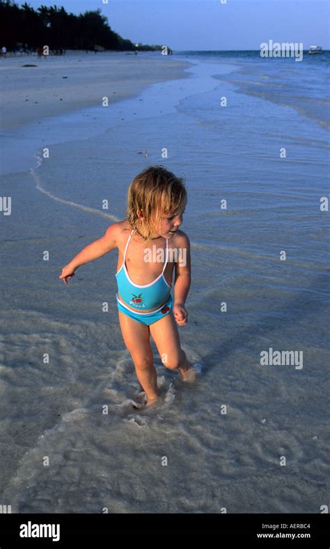 Hot Sexy Lucy Maud Montgomery Bikini Pics