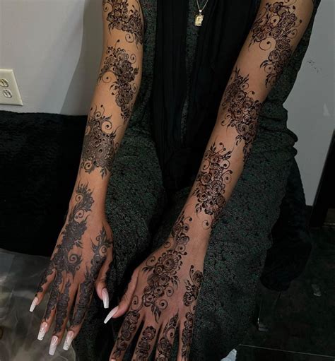 Pin By Y On HENNAA Henna Style Tattoos Henna Style Wedding Henna