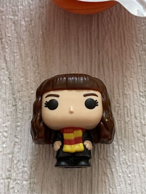Гаррі Поттер кіндер harry potter kinder joy quidditch: 80 грн ...