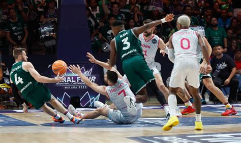 Las mejores imágenes del Unicaja Telekom Bonn en la Final Four 2023