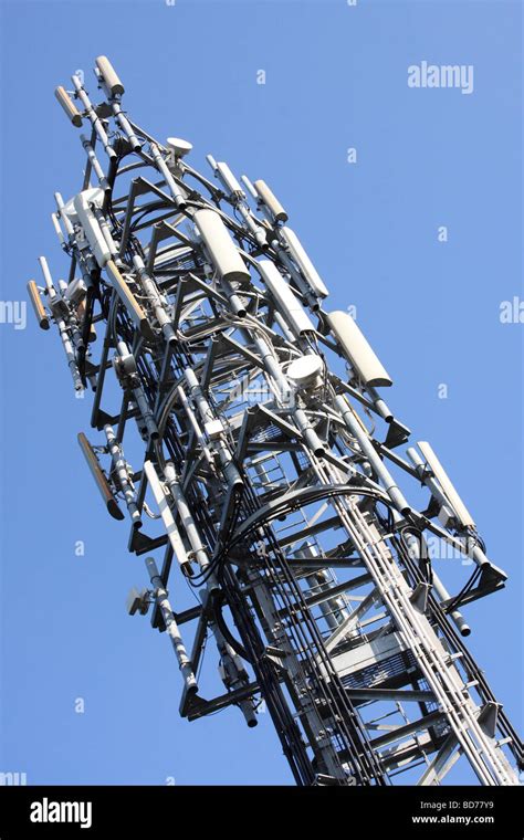 Telecommunications Mast In U K City Hi Res Stock Photography And Images