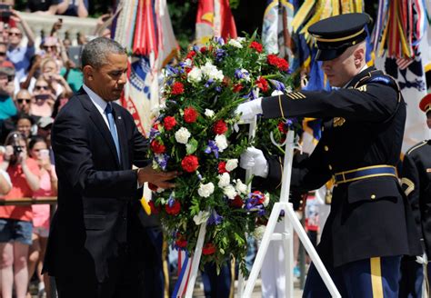 Obama Pays Memorial Day Tribute To The Fallen At Arlington National