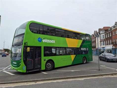 First Wessex Bus 33699 Sn12 Ahe At Weymouth Kite Flickr