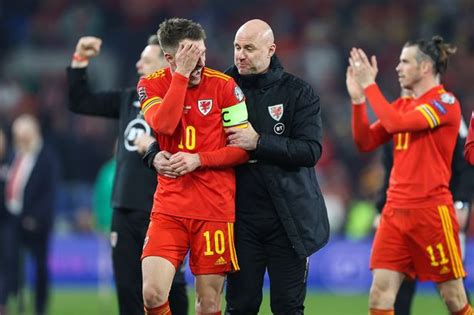 Snp Sex Guidance Effectively Lowers Age Of Consent To Say Campaigners Scottish Daily Express