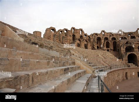 The Amphitheater In El Jem Tunisia Stock Photo Alamy