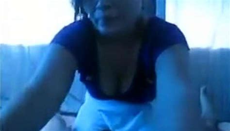 Mature Thai Woman Gives Handjob Massage To Client And He Cums TNAFlix Porn Videos