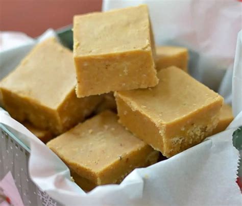 Easy Peanut Butter Fudge Small Town Woman