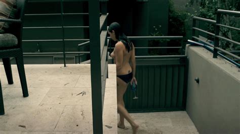 Naked Lili Mirojnick In Assassins Tale