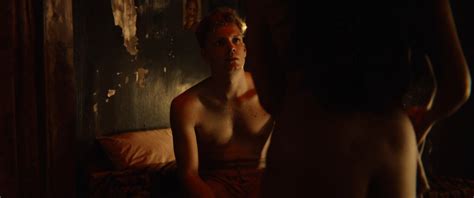 Nude Video Celebs Denise Aznam Nude De Oost