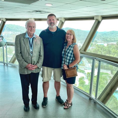 What makes the culture in knoxville tn unique 23