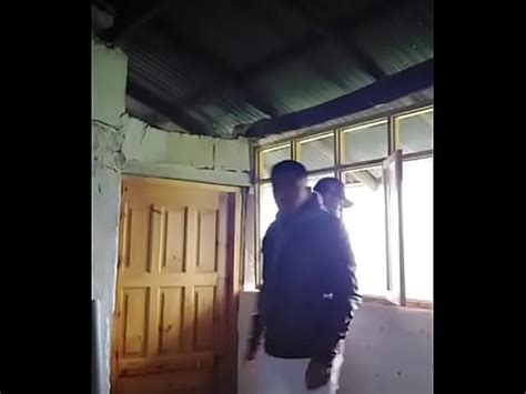 TRAILER ENCONTRAMOS UNA CABAÑA ABANDONADA PARA FOLLAR SEXO ANAL PROHIBIDO XVIDEOS