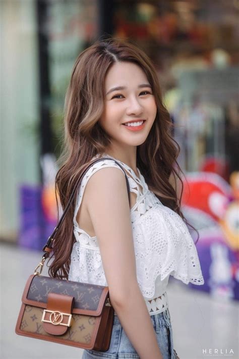 Hot girl Nam Định sở hữu nét đẹp giống diễn viên Sam Báo Dân trí