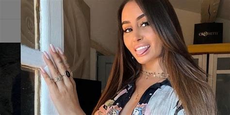 Océane El Himer hyper sexy en mini bikini sur Instagram MCE TV