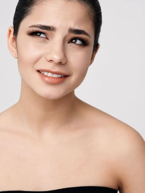 Premium Photo Cute Emotional Brunette Naked Shoulders Side Glance