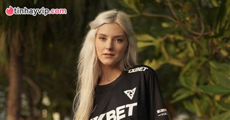 Các giải đấu Esports tăng độ hot nhờ ngôi sao phim người lớn Eva Elfie Tin Hay Vip