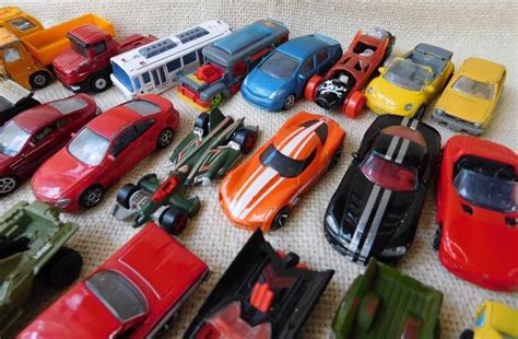 Hot Wheels SIKU Majorette Hongwell Welly Maisto список в описании грн Іграшки Харків