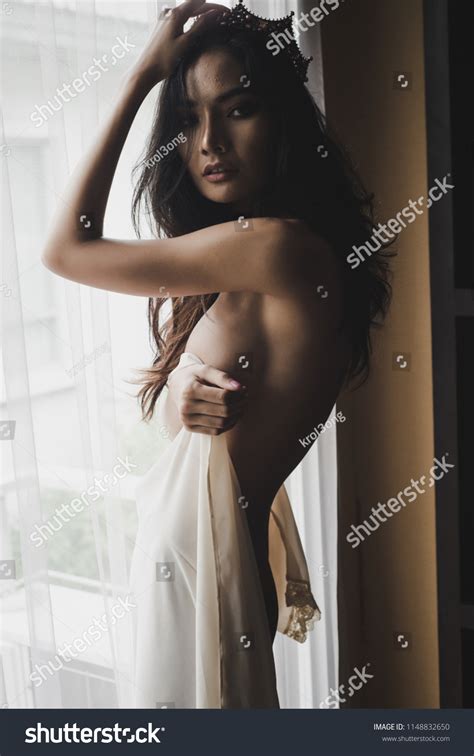 Sexy Nude Asian Woman Stock Photo 1148832650 Shutterstock
