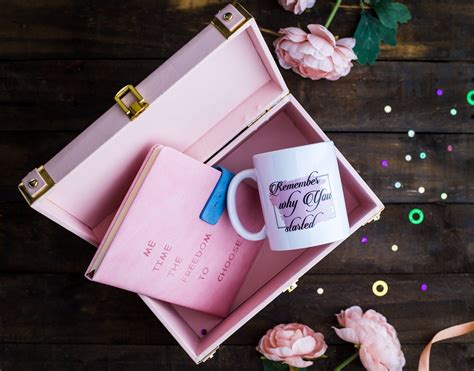 Pink Hamper Tingwardrobe