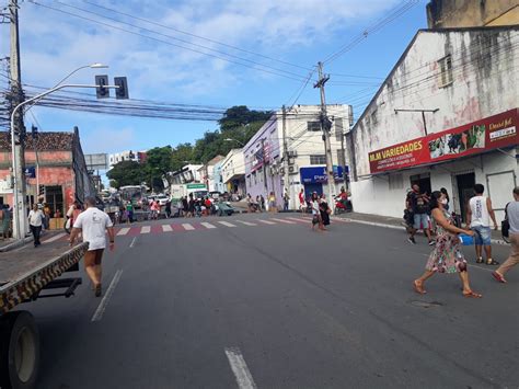 Manifestantes Voltam A Bloquear Ruas Do Centro Por Dificuldade De