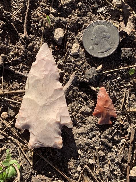 Atlatl Dart point vs Arrowhead. I recently found these surface finds in ...