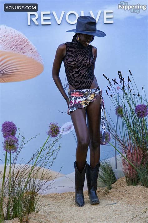 Adut Akech Flaunts Her Nude Tits Legs At Revolve Festival At Coachella AZNude