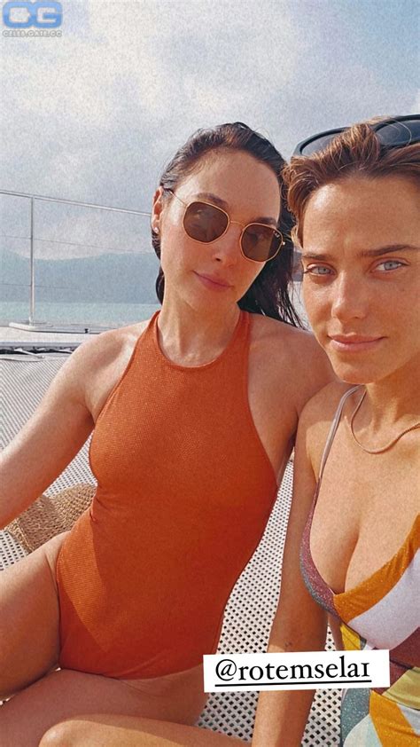 Gal Gadot Nude Pictures Photos Playboy Naked Topless Fappening