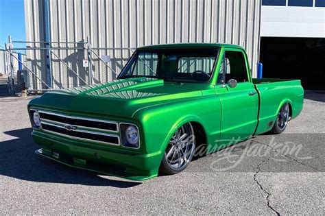 1967 Chevrolet C10 Custom Pickup