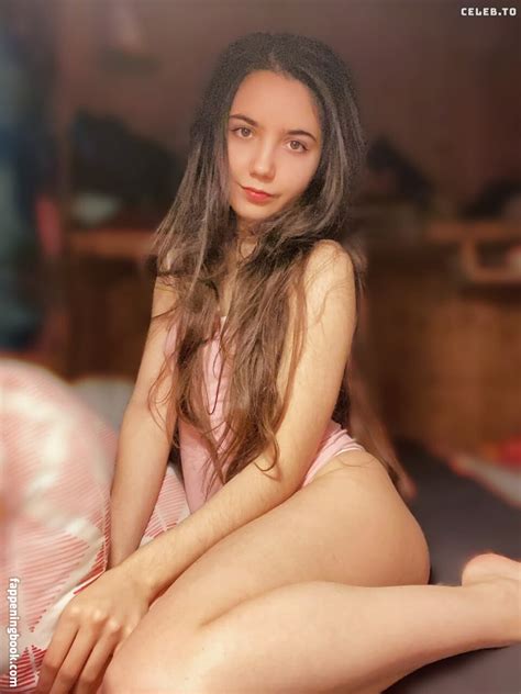 ThePianoDragon Nude The Fappening Photo 5951086 FappeningBook