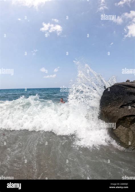 Belle Jeune Fille Bikini Banque De Photographies Et Dimages Haute R Solution Alamy