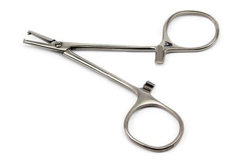 Зажим кровоостанавливающий глазной прямой с зубом (З-8т)