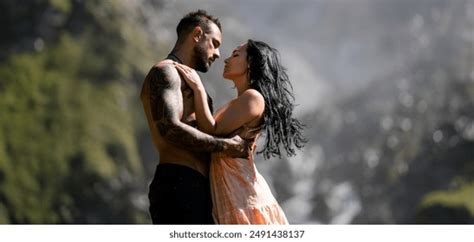 2 Thousand Nude Couple Passionate Embrace Royalty Free Images Stock Photos Pictures