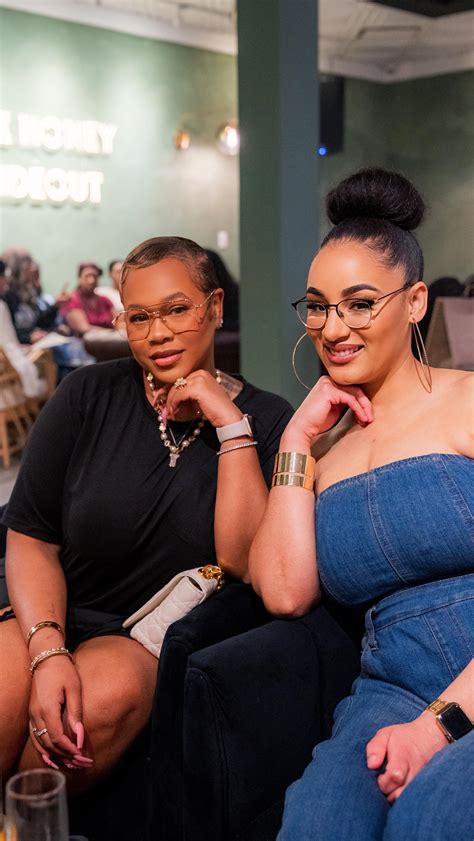 𝕋ℍ𝔼 ℍ𝕆ℕ𝔼𝕐 ℍ𝕆𝕃𝔼 (@thehoneyholehtx) • Instagram photos and videos