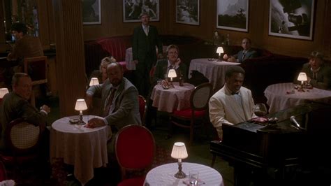 The Naked Gun ½ The Smell of Fear Screencap Fancaps