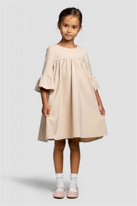 Sukienka Wizytowa Chloe Dla Dziewczynki Nude Stroje Komunijne Suknie Komunijne Warszawa