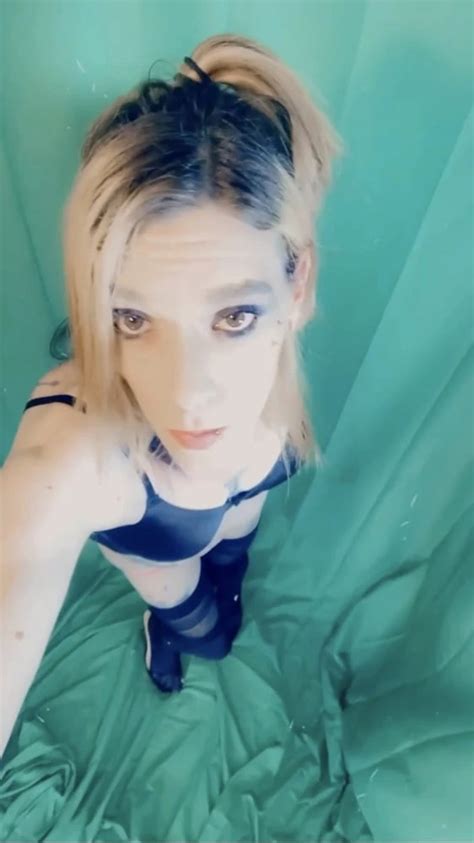 Underwear Slut Nude Pics XHamster