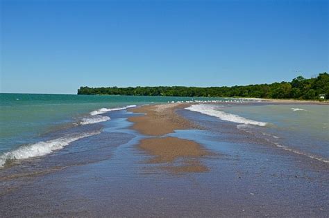 What To Do On Pelee Island The Perfect Island In Ontario Tourism Windsor Essex Pelee Island