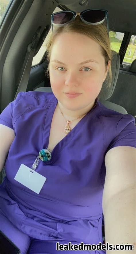 Laylaluckie24 Nude 11 Photos Leakedmodels The Fappening News