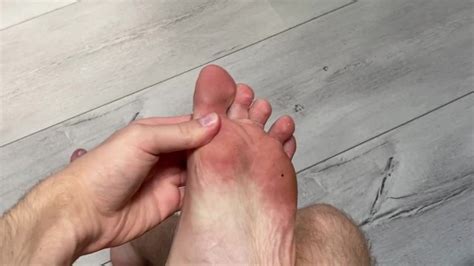 Mikiesfeets肮脏丑陋和臭气熏天 Pornhub Gay