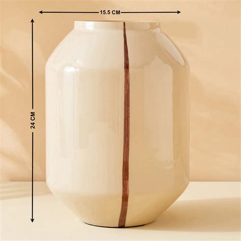 Buy Eternity Vogue Tuba Glass Vase From Home Centre At Just Inr 27990