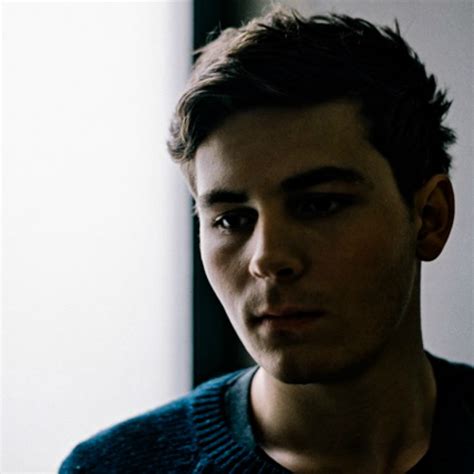 Naked Ambition 50 Music Stars Who Have Gone Nude Gigwise