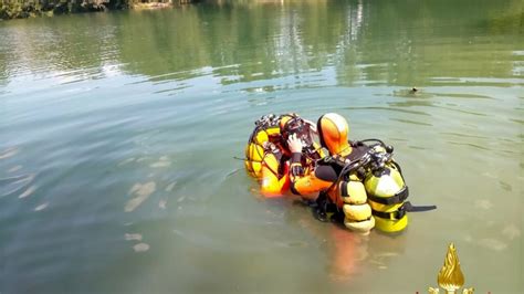 Brescia Ritrovato Il Corpo Senza Vita Di Una Donna Nel Lago Di Garda