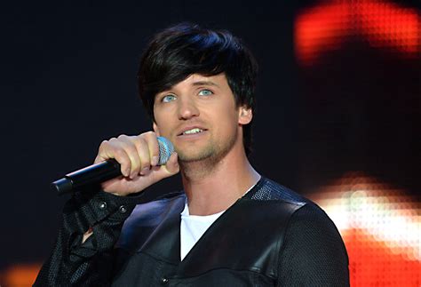 Звезда "Евровидения" Дмитрий Колдун спел для геев в московской сауне