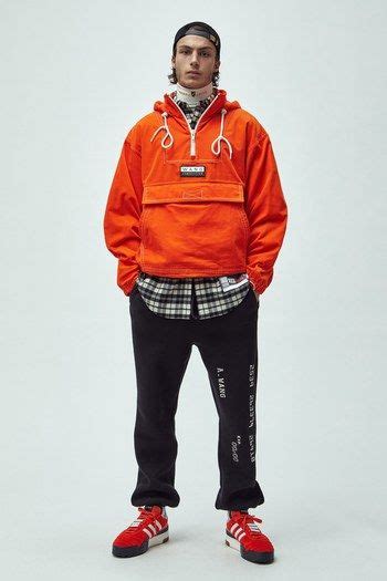 Alexander Wang Fall 2018 Menswear Collection | Мужской наряд, Мужская ...