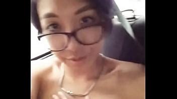 Le Public Se Masturbe Nu Dans Un Parking De Travail XVIDEOS