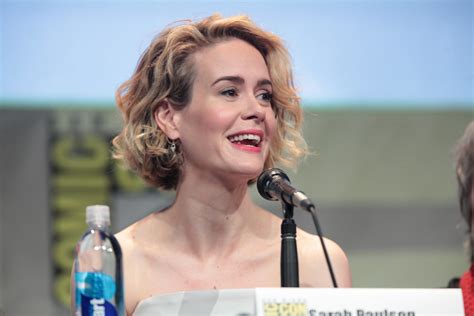 Sarah Paulson | Sarah Paulson speaking at the 2015 San Diego… | Flickr