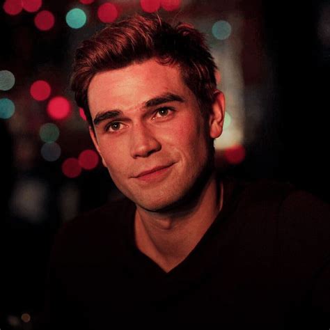 Pin by Александра Маршевская on Сэм Пейс Моя навязчивая идея Blonde guys Archie andrews